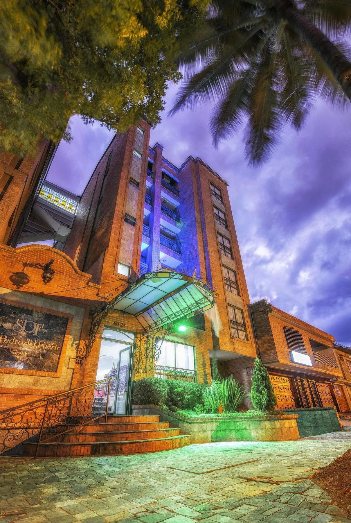 Hotel San Pedro Del Fuerte เมเดยิน ภายนอก รูปภาพ